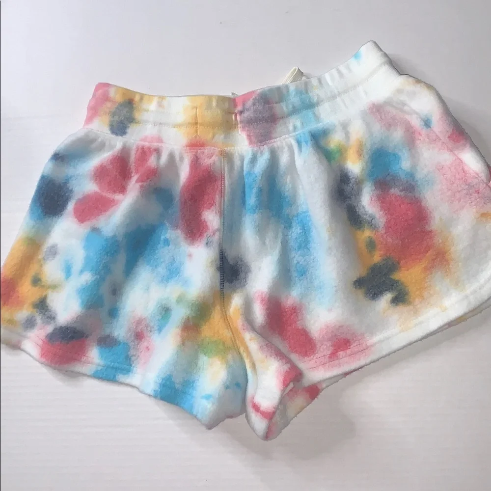 FEAT Blanket‎ Blend Shorts. Size Small.  Pastel Pebble
